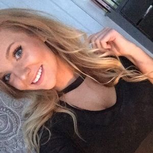 Meet your Posher, Nicole